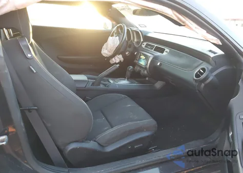 2013 Chevrolet Camaro 1Lt из США, поврежденный, VIN 2G1FB1E36D9177928